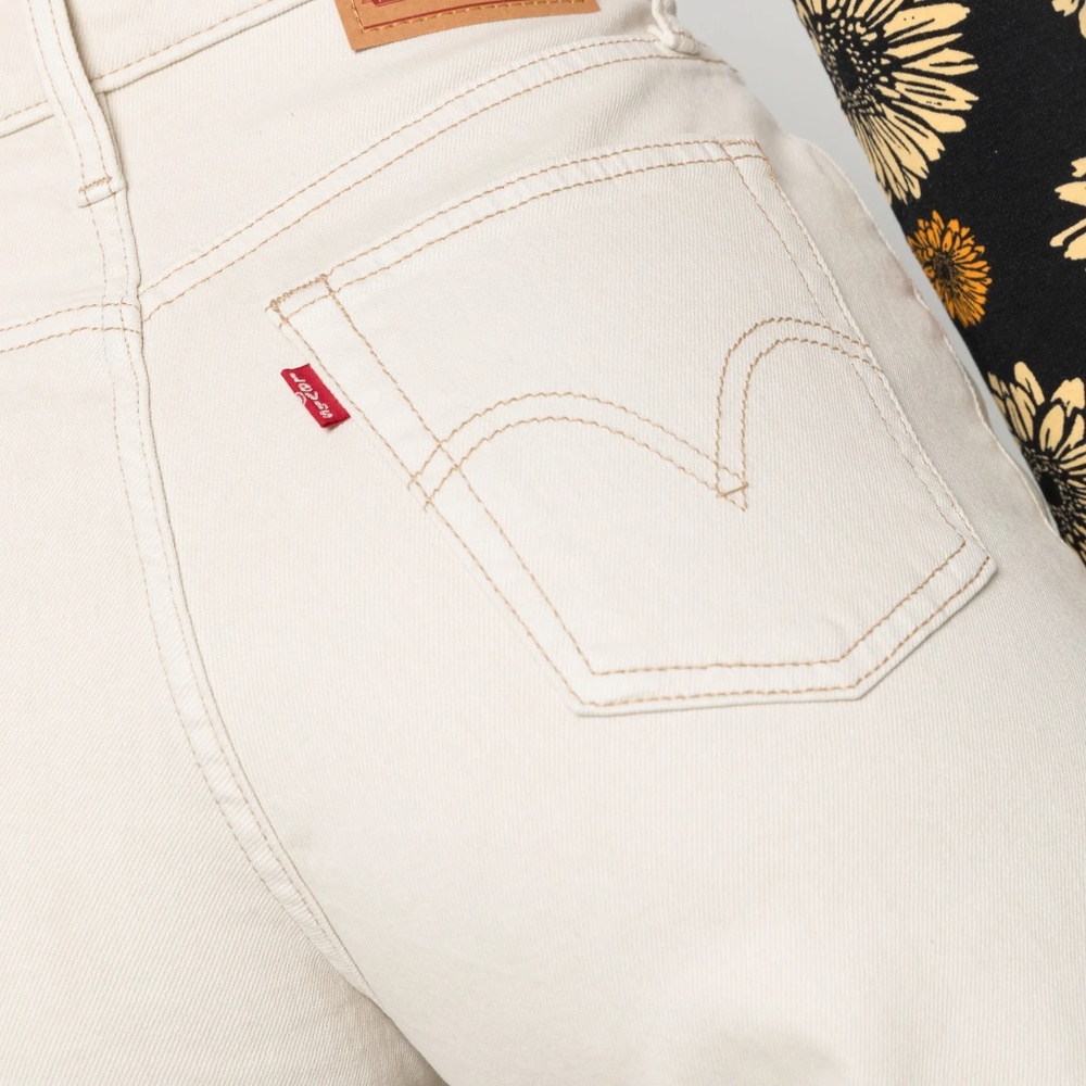 Levis high waisted mom jeans